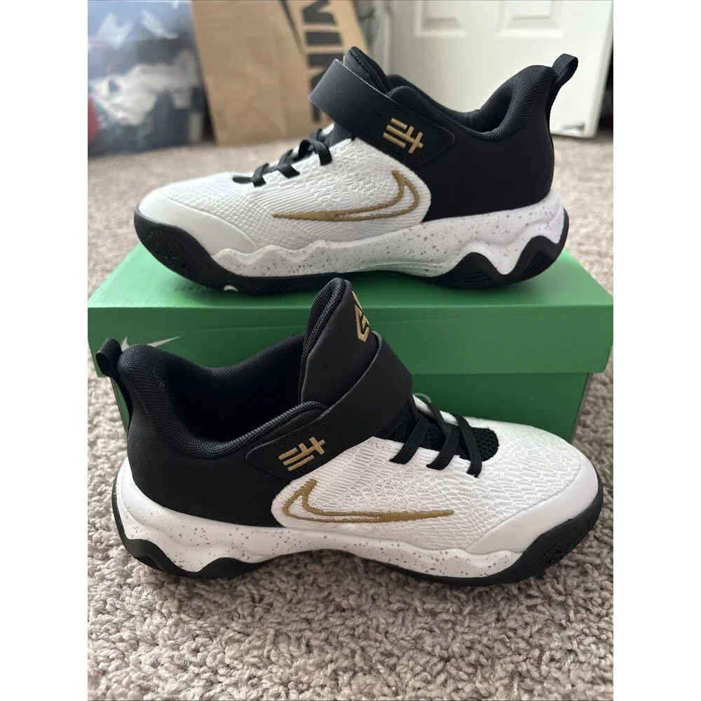 Nike Giannis Immortality Boys Basketball Sneakers White Black Gold US 2Y New